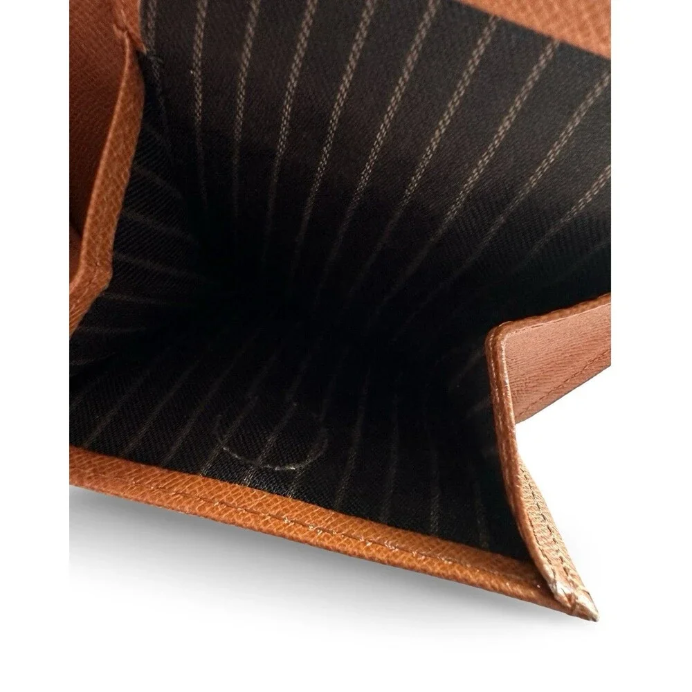 Van Brothers Carmel Brown Textured Bifold Wallet Excellent